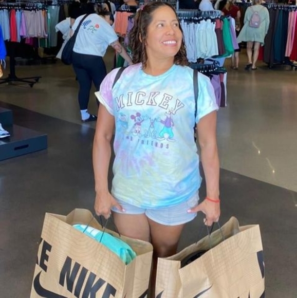 Meet your Posher, Splendida - Picture 1 of 1